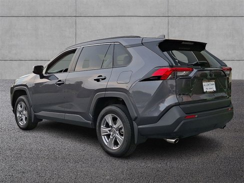 Used 2024 Toyota RAV4 XLE image 6