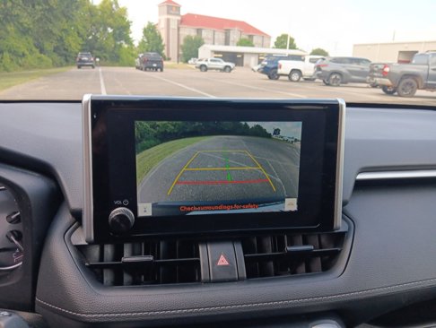 Used 2023 Toyota RAV4 XLE image 22