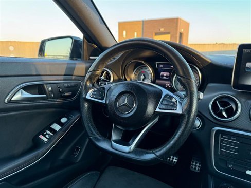 Used 2016 Mercedes-Benz CLA 250 4MATIC image 33