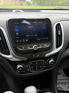 Used 2022 Chevrolet Equinox Premier image 9