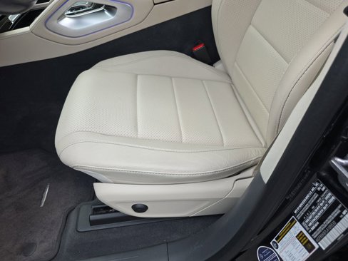 Certified 2020 Mercedes-Benz GLE 450 4MATIC image 20