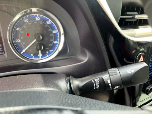 Used 2019 Toyota Corolla LE image 17