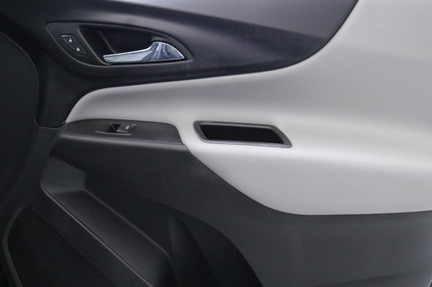 Used 2021 Chevrolet Equinox LS w/ LS Convenience Package image 29