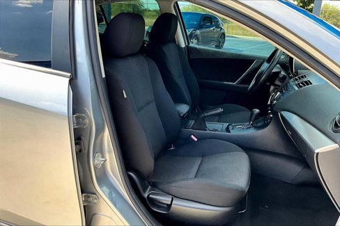 Used 2013 MAZDA MAZDA3 i SV image 8