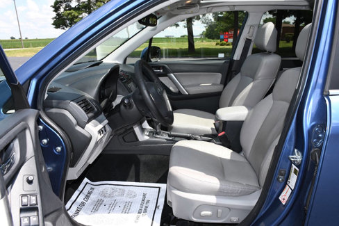 Used 2015 Subaru Forester 2.5i Touring w/ Eyesight & Navigation System image 10