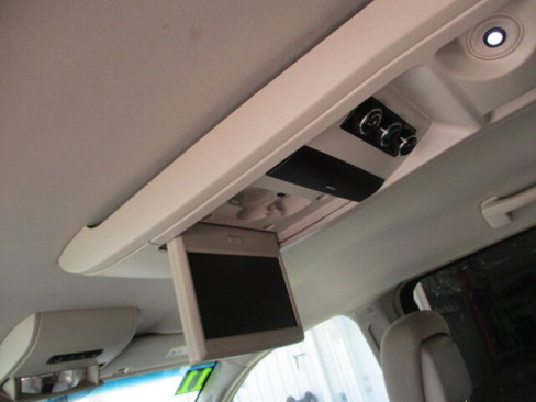 Used 2011 Dodge Grand Caravan Crew w/ Entertainment Group 1 image 22