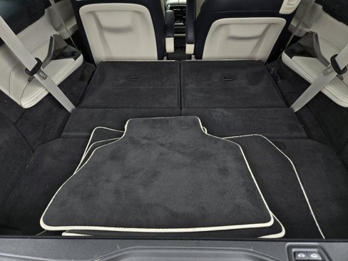 Used 2019 BMW X7 xDrive50i w/ Dynamic Handling Package image 12