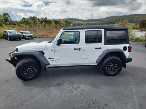 Used 2021 Jeep Wrangler Unlimited Sport image 6