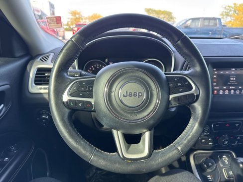 Certified 2018 Jeep Compass Latitude w/ Popular Equipment Group image 18
