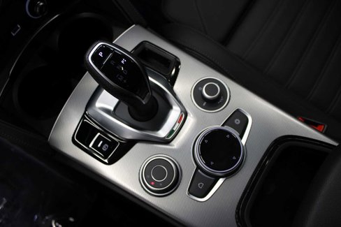 Used 2024 Alfa Romeo Tonale Veloce w/ Active Assist Package image 34