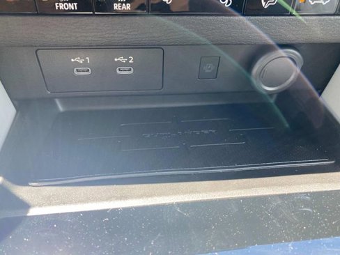 New 2025 Mitsubishi Outlander AWD image 12