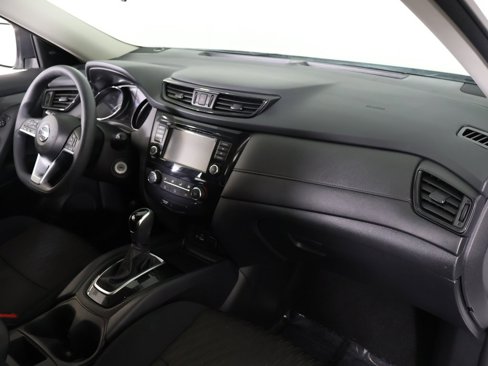 Used 2018 Nissan Rogue S image 24