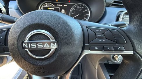 New 2025 Nissan Versa SV w/ Trunk Package image 20