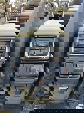 Used 2019 Subaru Ascent Limited image 18