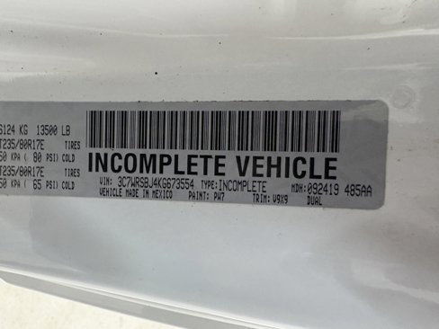 Used 2019 RAM 3500 Tradesman image 28