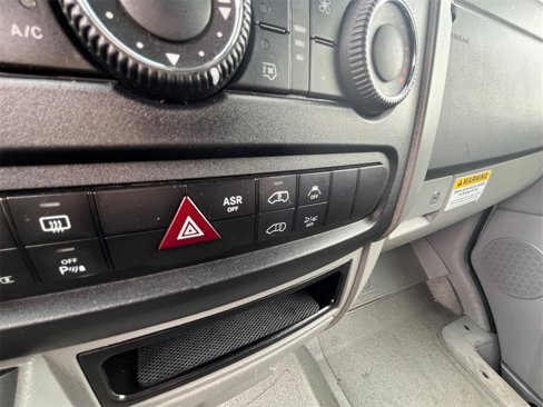 Used 2018 Mercedes-Benz Sprinter 3500 image 22
