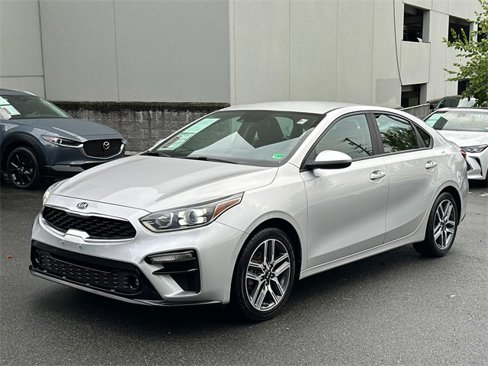 Used 2019 Kia Forte S image 2