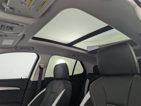 Used 2025 Buick Envision Sport Touring image 29