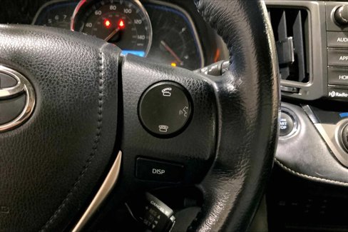 Used 2015 Toyota RAV4 Limited image 24