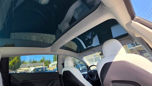 Used 2022 Tesla Model 3 Long Range image 16