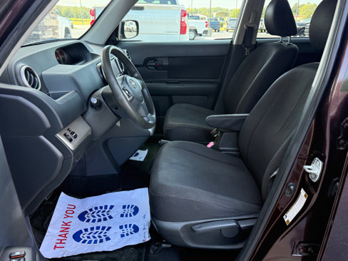 Used 2009 Scion xB image 10