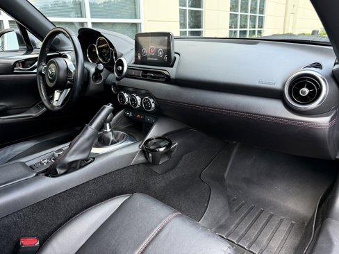Used 2019 MAZDA MX-5 Miata RF Grand Touring w/ GT-S Package image 22
