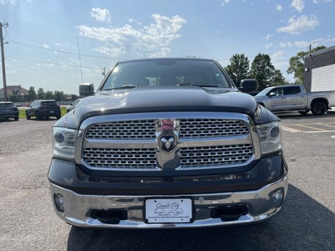 Used 2016 RAM 1500 Laramie w/ Convenience Group image 12