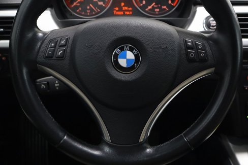 Used 2011 BMW 335i Coupe image 17