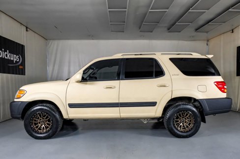 Used 2004 Toyota Sequoia SR5 image 11