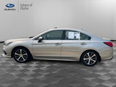 Used 2018 Subaru Legacy 2.5i Limited image 8