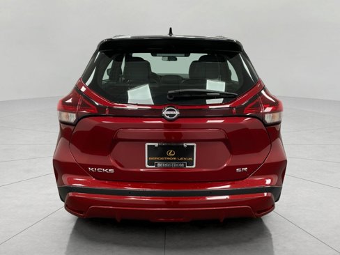 Used 2024 Nissan Kicks SR w/ SR Premium Package image 5