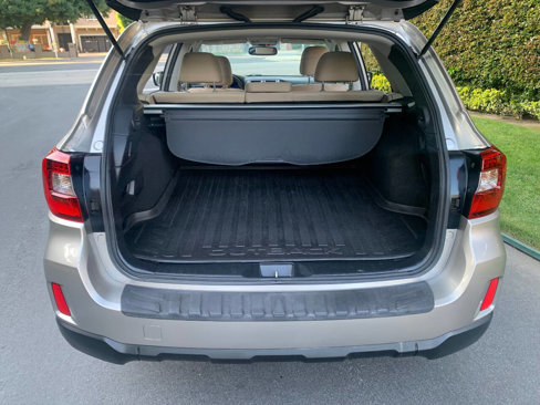 Used 2015 Subaru Outback 2.5i Premium image 18