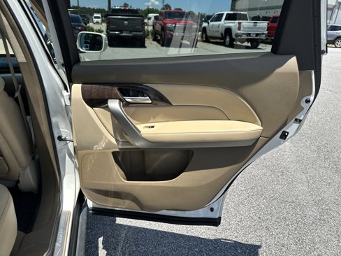 Used 2013 Acura MDX w/ Technology & Entertainment image 16