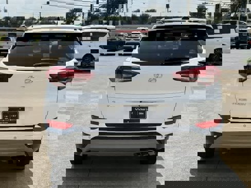 Used 2018 Hyundai Tucson Value w/ Cargo Package image 4