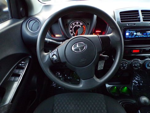Used 2009 Scion xD image 31