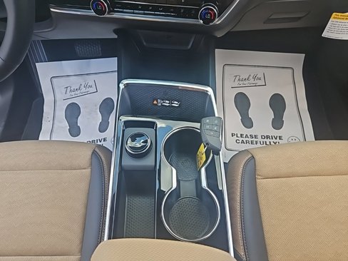 New 2026 Chevrolet Equinox ACTIV w/ Safety and Technology Package image 15