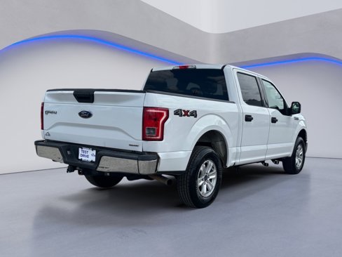 Used 2016 Ford F150 XLT image 12