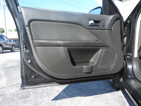 Used 2012 Ford Fusion SE image 35