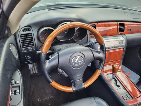 Used 2003 Lexus SC 430 Convertible image 13