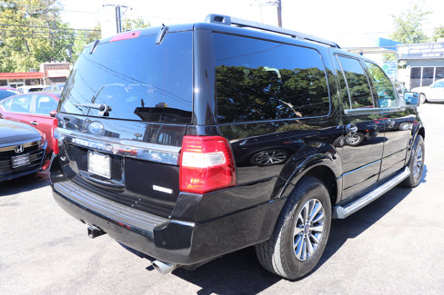 Used 2017 Ford Expedition EL XLT image 5