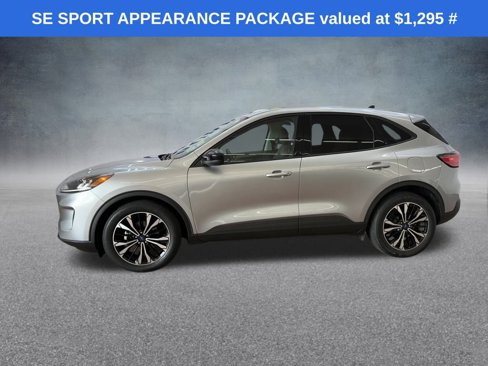 Used 2021 Ford Escape SE w/ SE Sport Appearance Package image 2