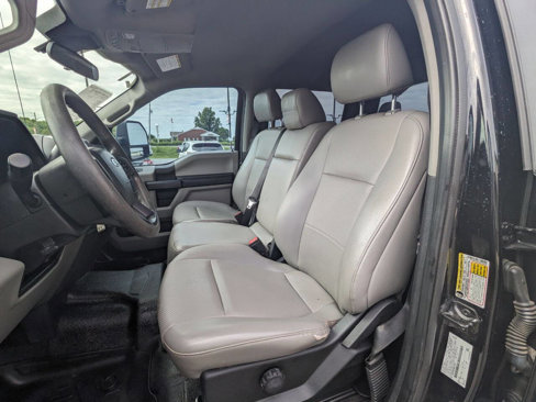 Used 2021 Ford F350 XL w/ Power Equipment Group image 10