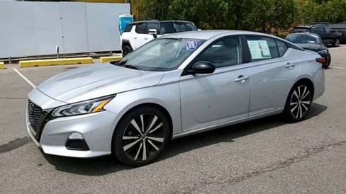 Used 2022 Nissan Altima 2.5 SR image 4