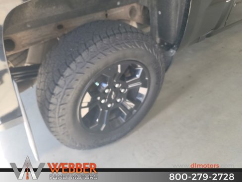 Used 2018 Chevrolet Silverado 1500 LTZ Z71 w/ LTZ Plus Package image 9
