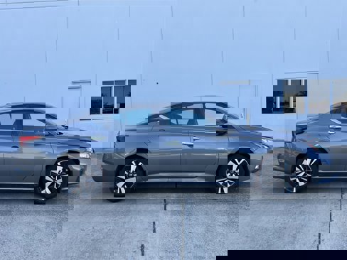Certified 2022 Nissan Altima 2.5 SV image 3