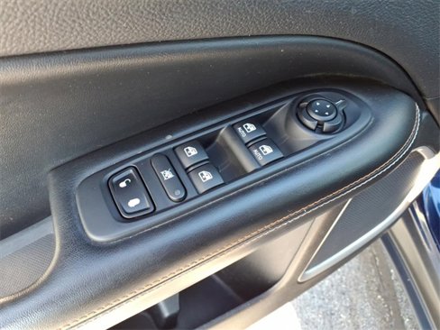 Used 2017 Jeep Compass Latitude image 10