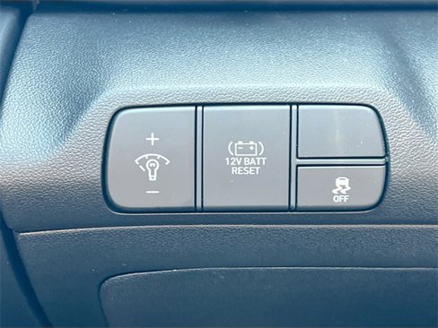 New 2025 Hyundai Elantra SEL image 10