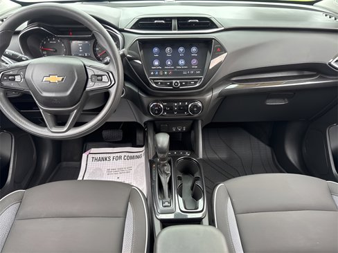 Used 2023 Chevrolet TrailBlazer LT w/ Convenience Package image 14