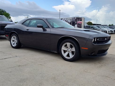 Used 2023 Dodge Challenger SXT image 13