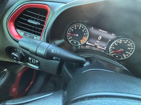 Used 2016 Jeep Renegade Trailhawk w/ Premium Trailhawk Package image 26